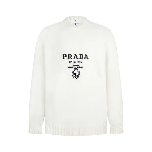 P - SWEATER