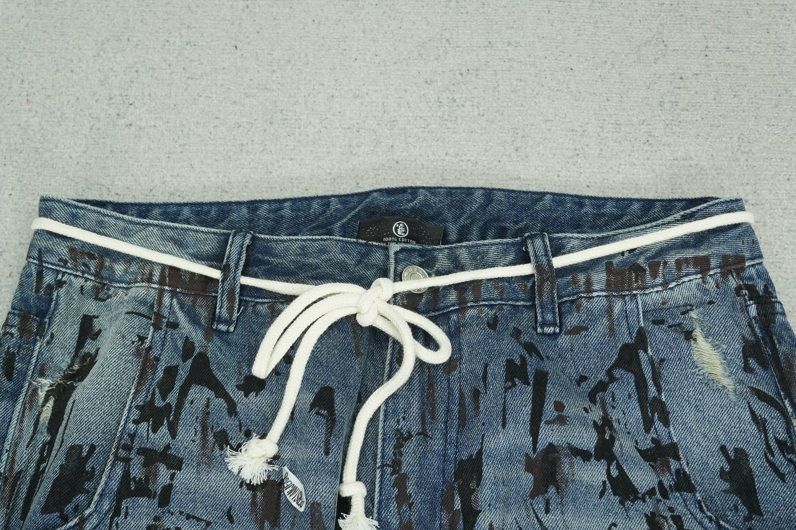 H - JEANS