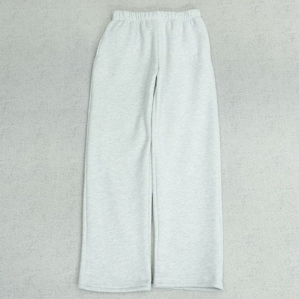 B - SWEATPANTS
