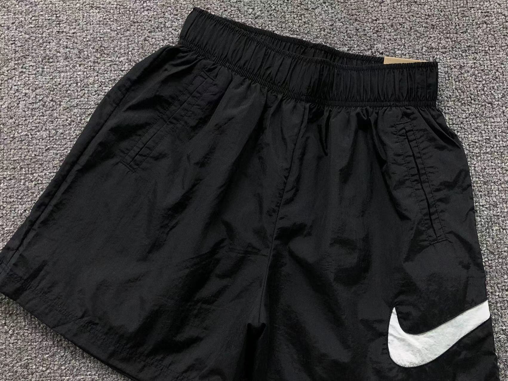 N - SHORTS