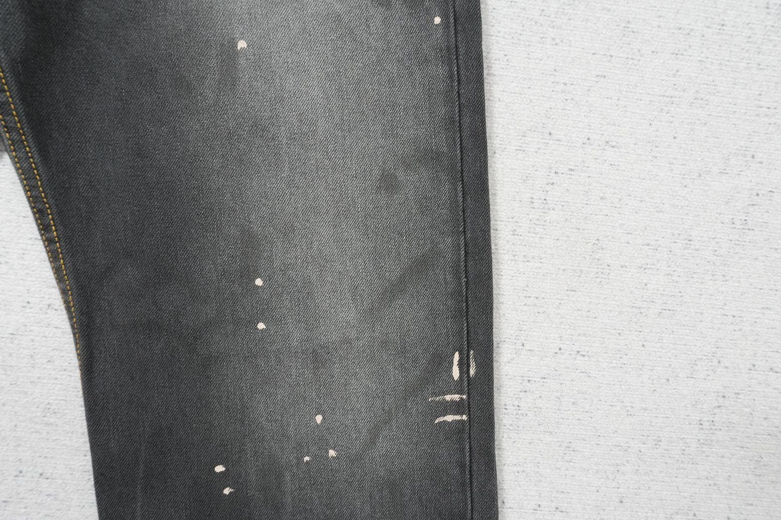 A - JEANS