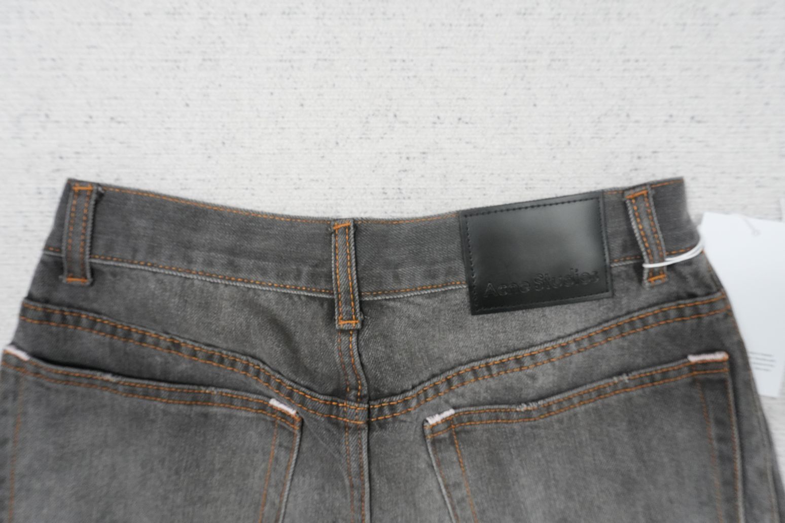 C - JEANS