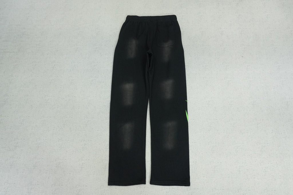 H - SWEATPANTS