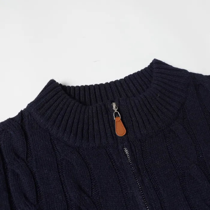 R - SWEATER