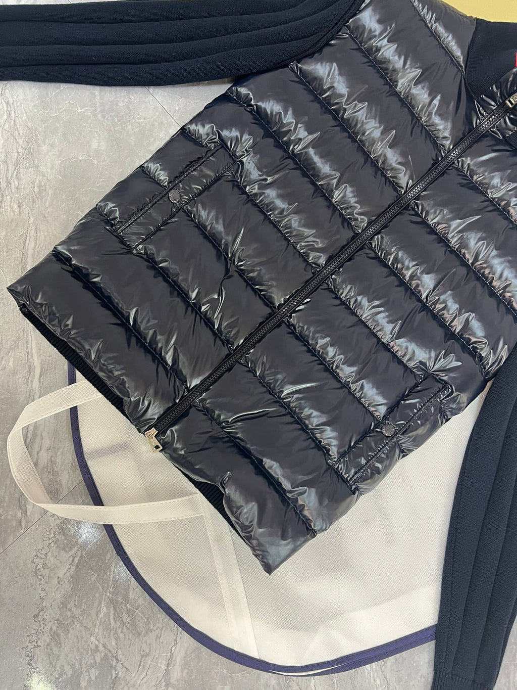 P - CARDIGAN
