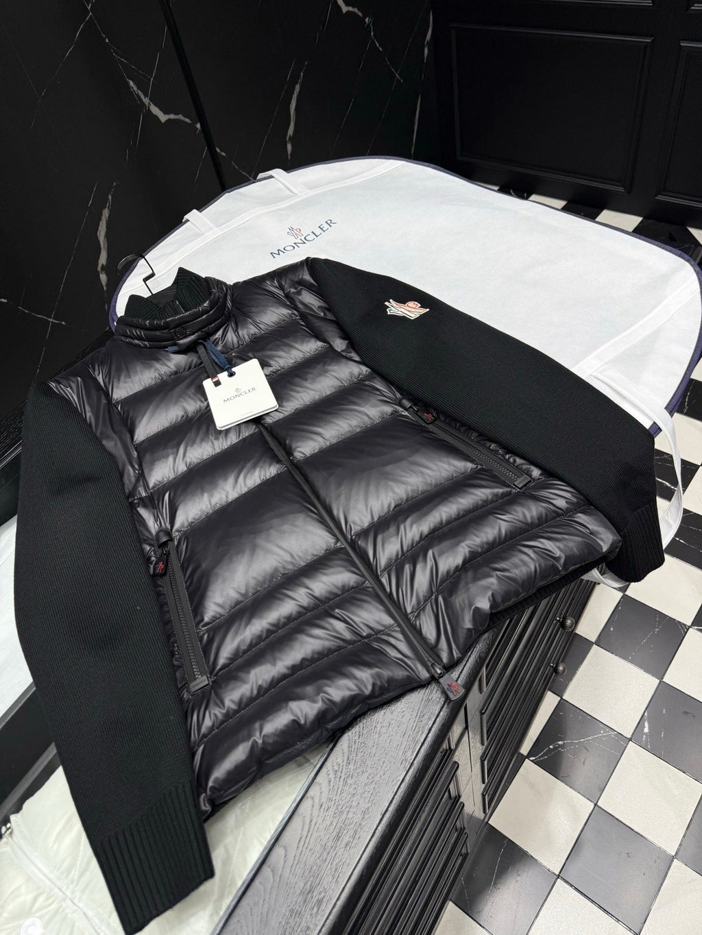 C - CARDIGAN