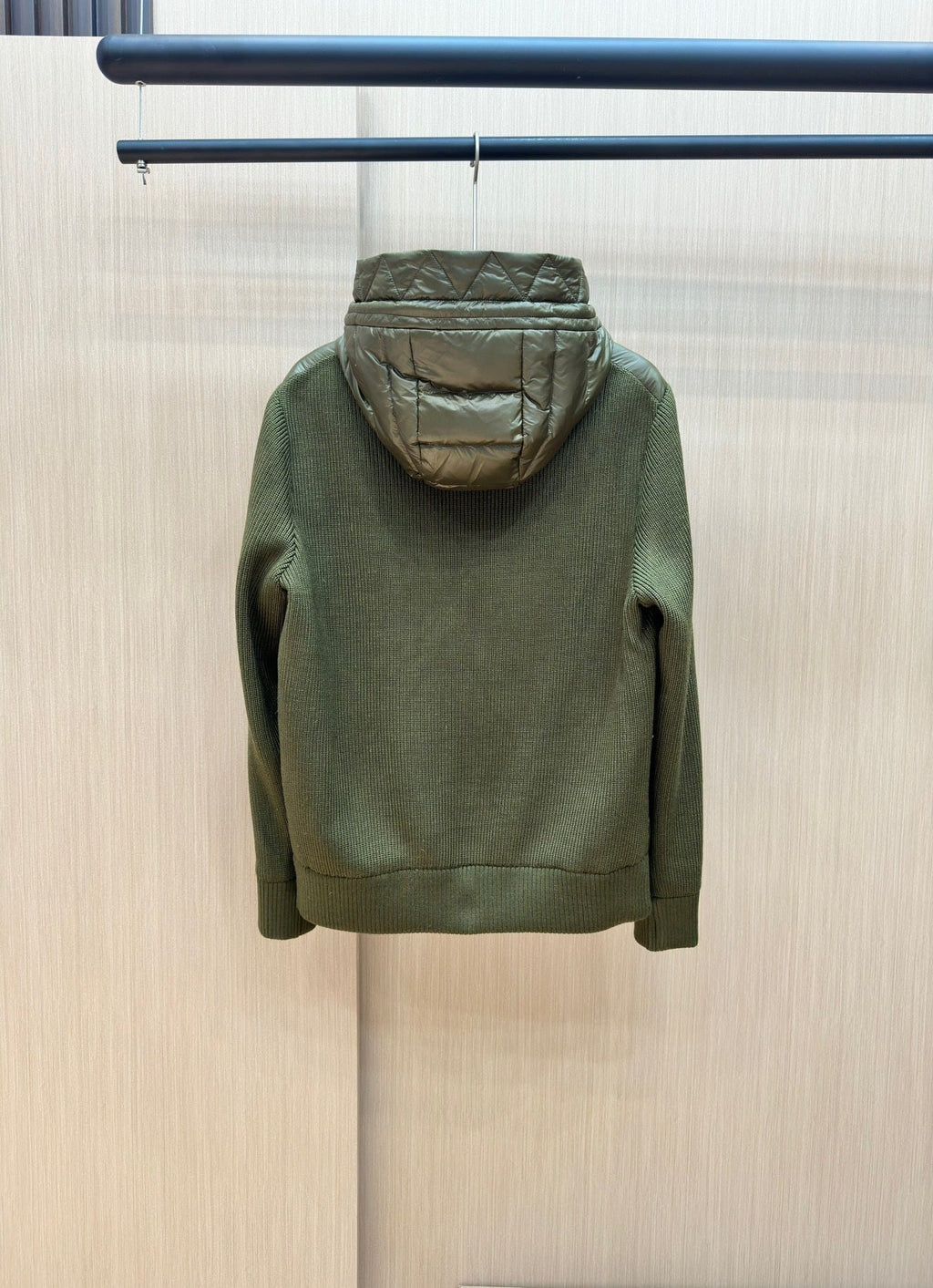 M - CARDIGAN