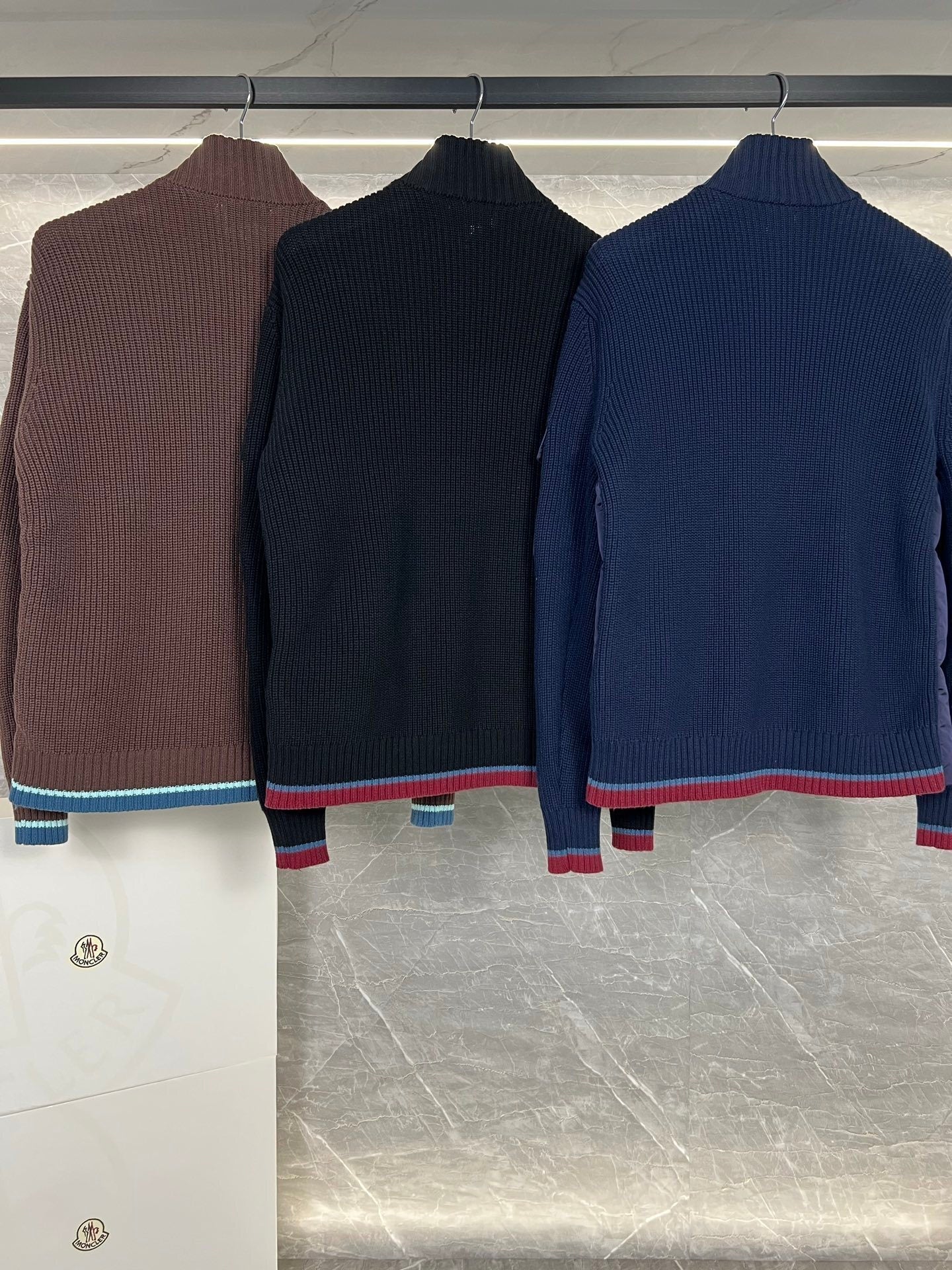 P - CARDIGAN