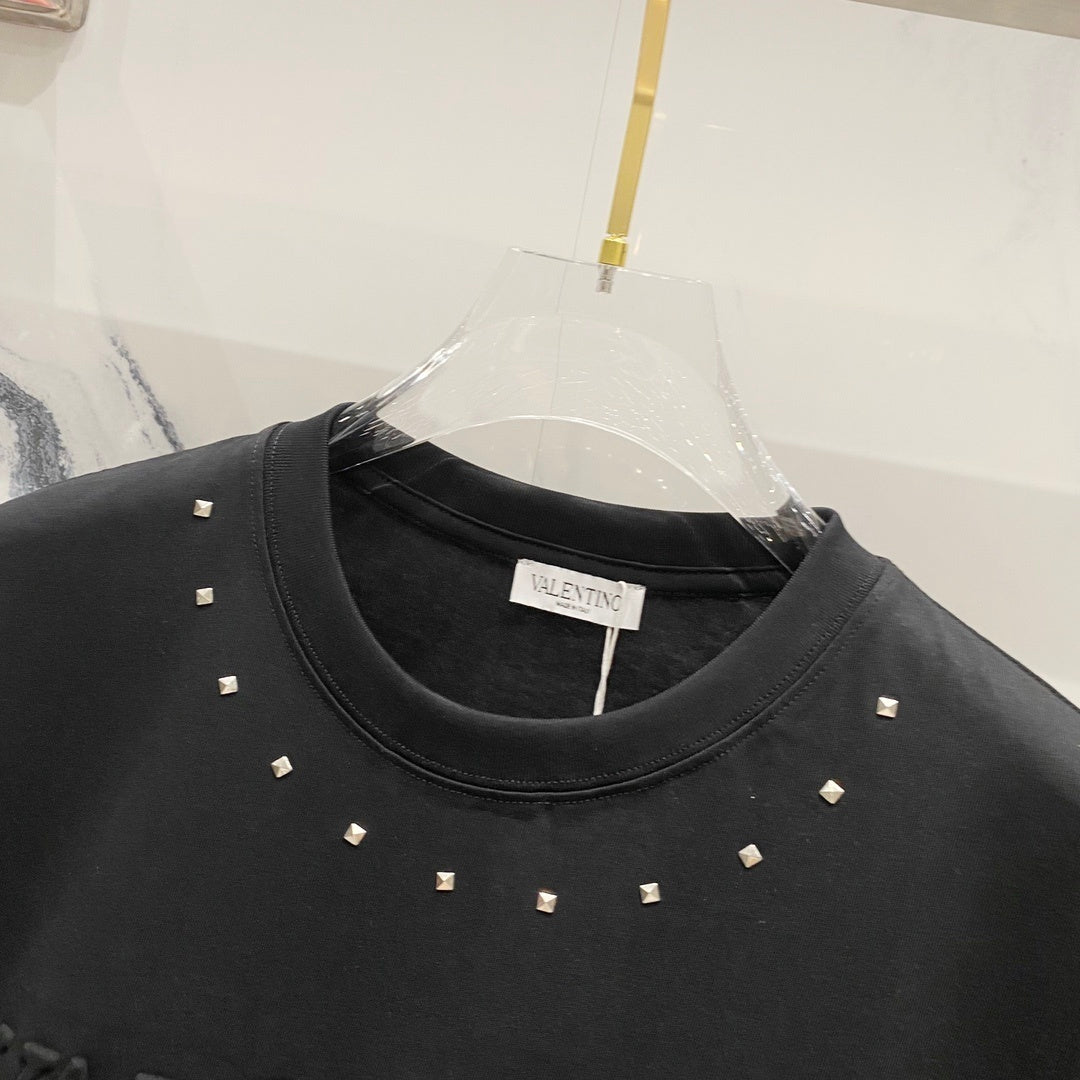 V - TSHIRT