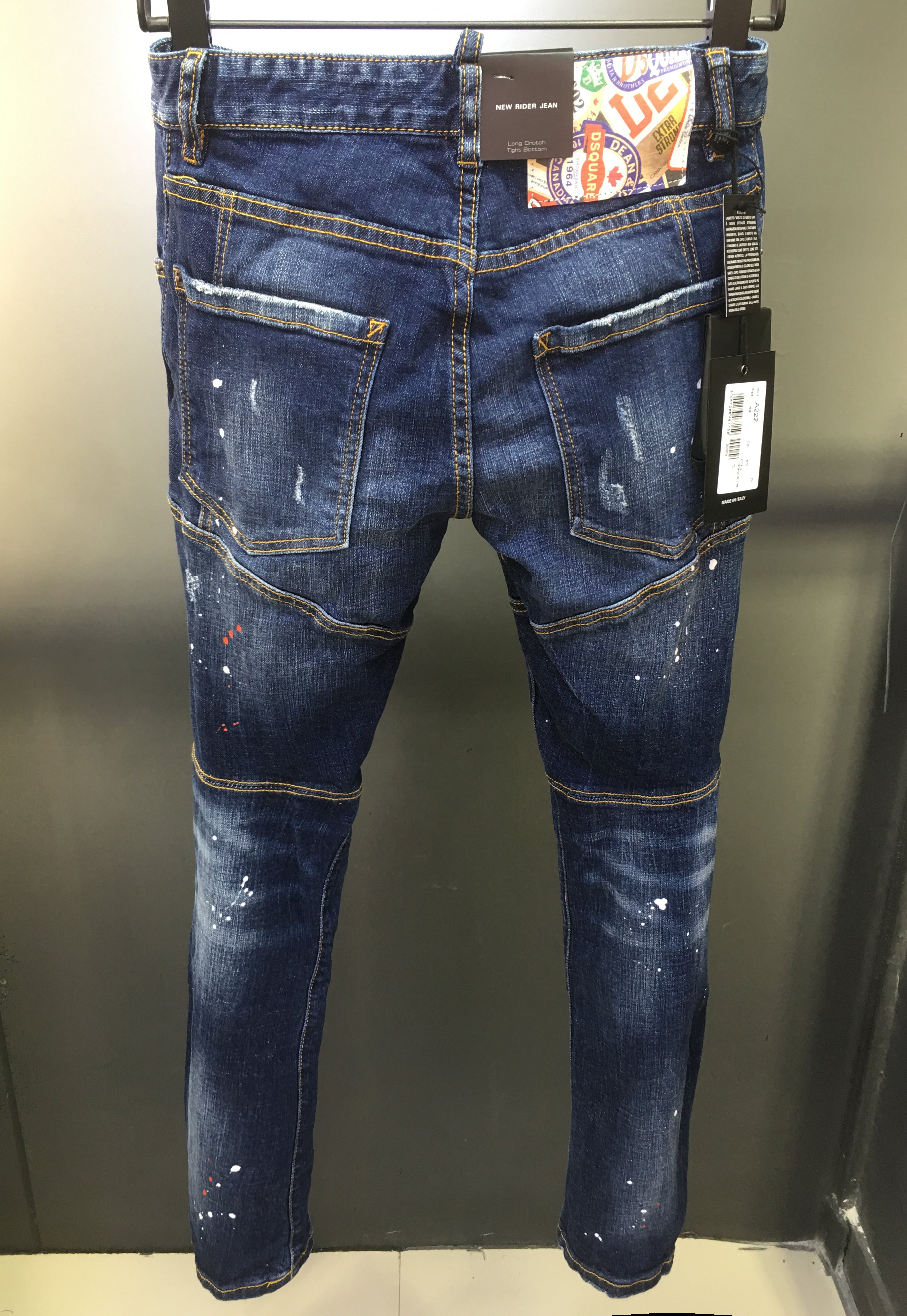 D - JEANS