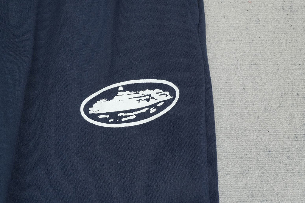 C - SWEATPANTS