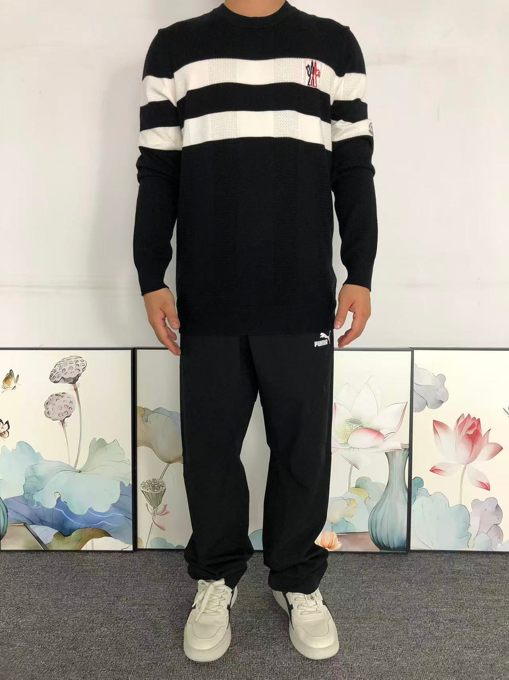 M - SWEATER