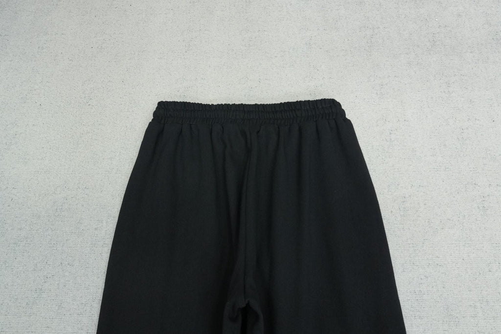 G - SWEATPANTS