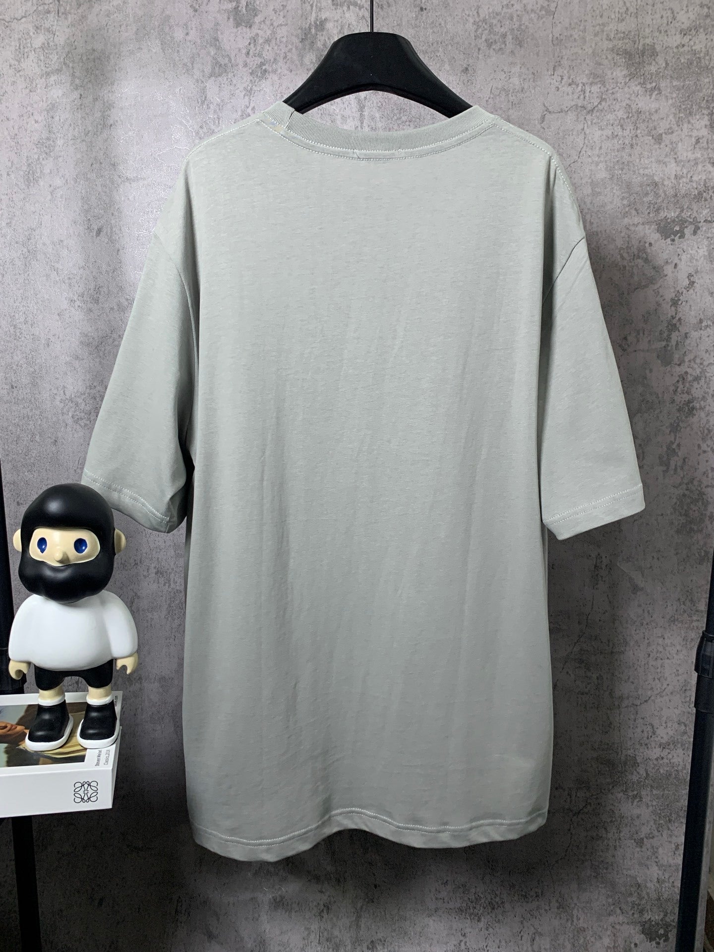 L - TSHIRT