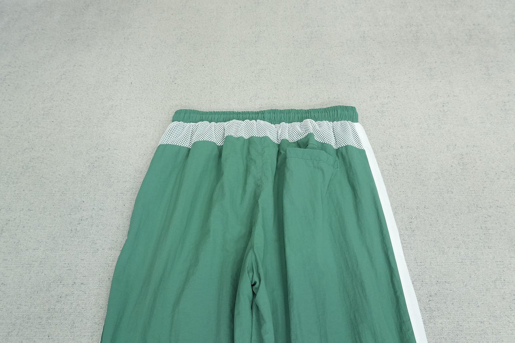 C - SWEATPANTS