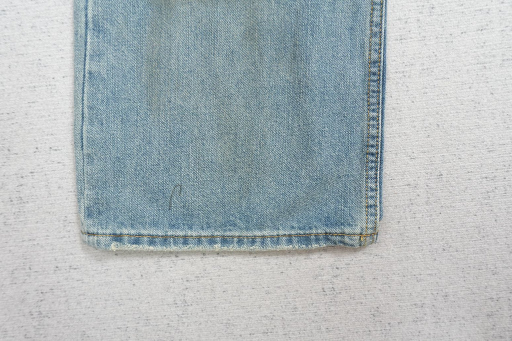 A - JEANS