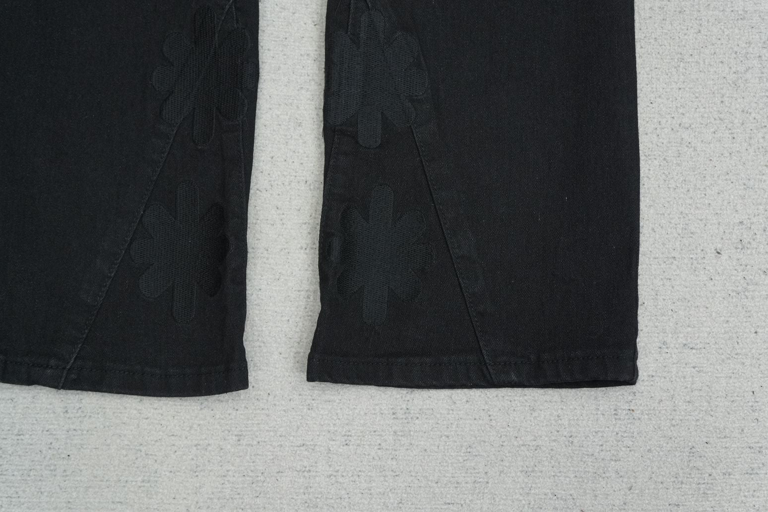 L - JEANS