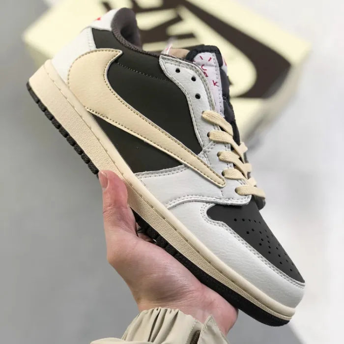 N - SNEAKERS