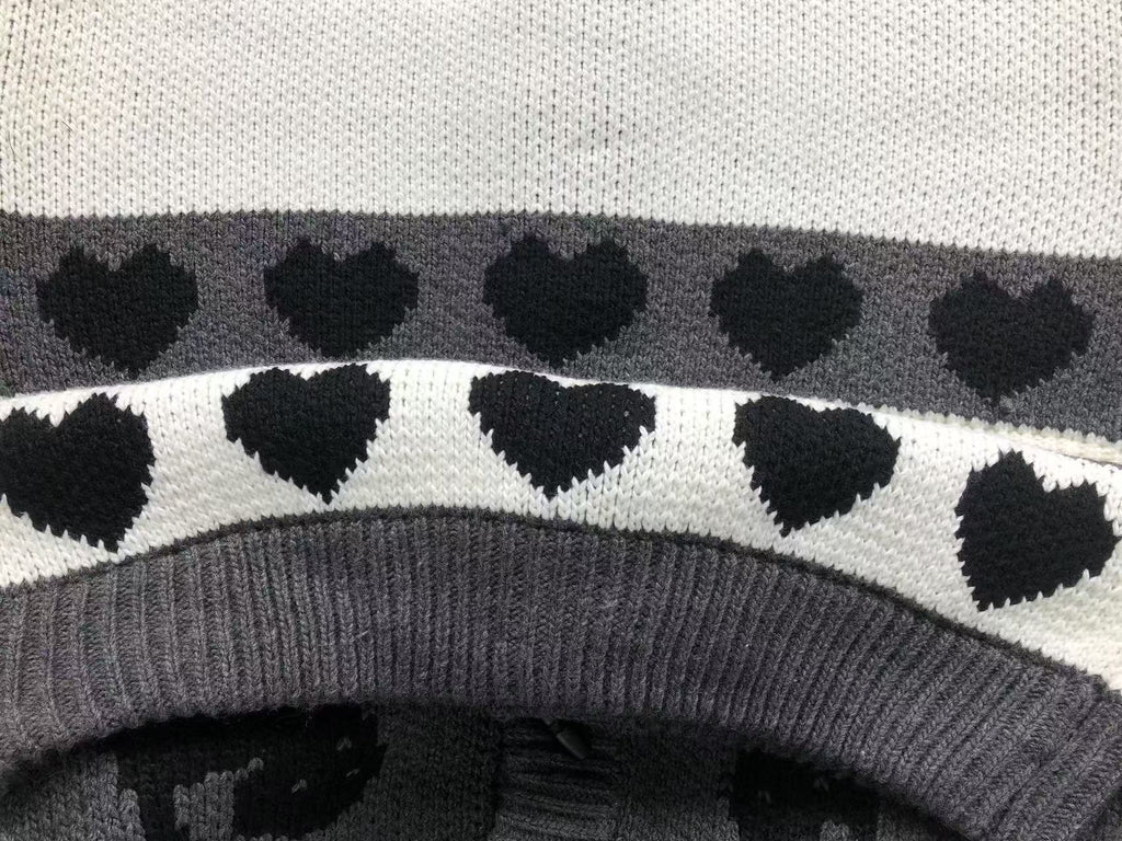 O - SWEATER