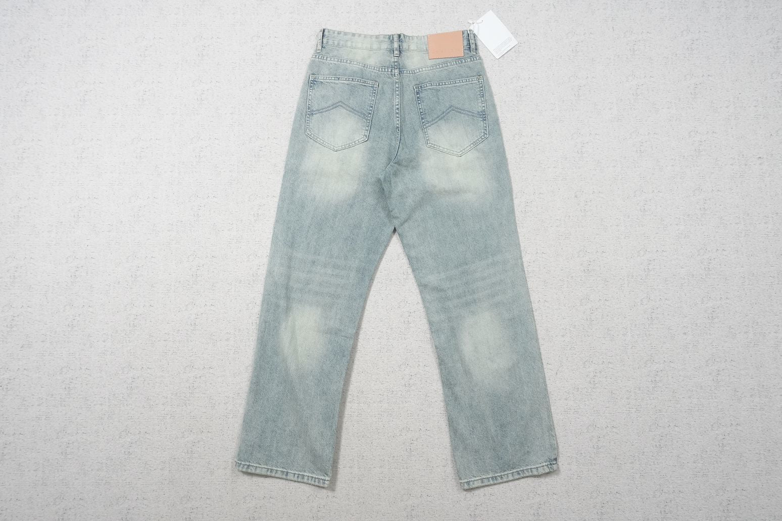 A - JEANS