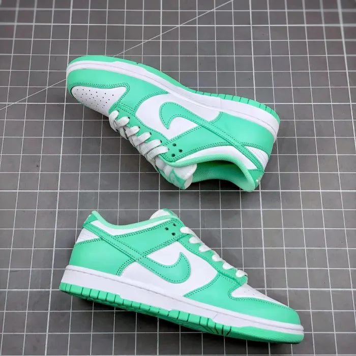 N - SNEAKERS