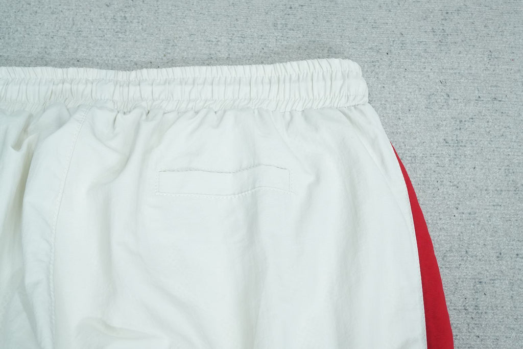 C - SWEATPANTS