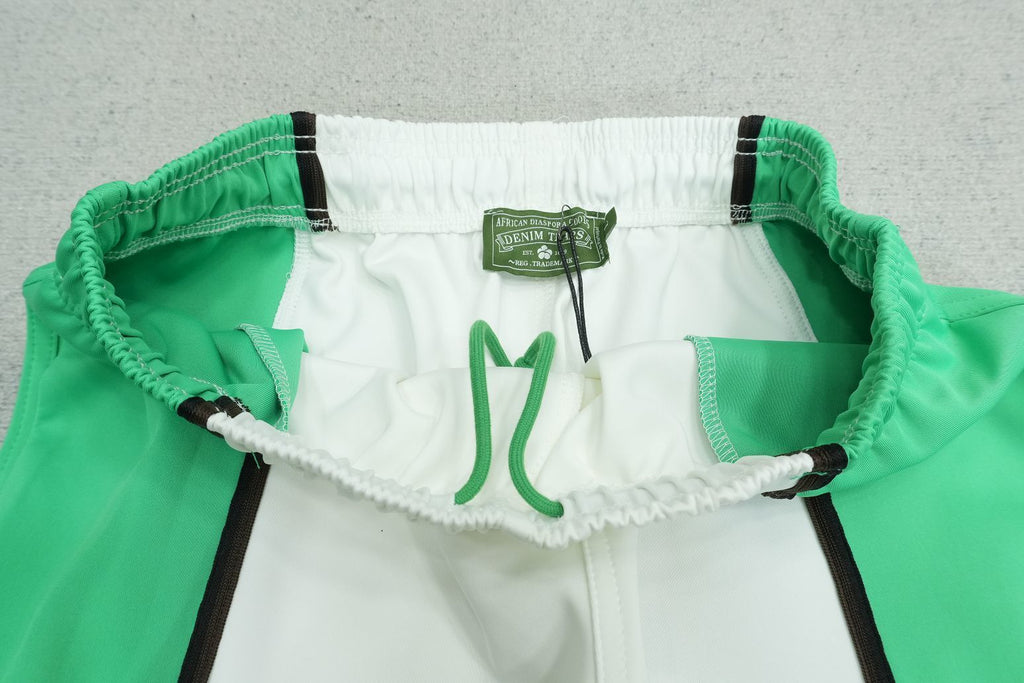 D - SWEATPANTS