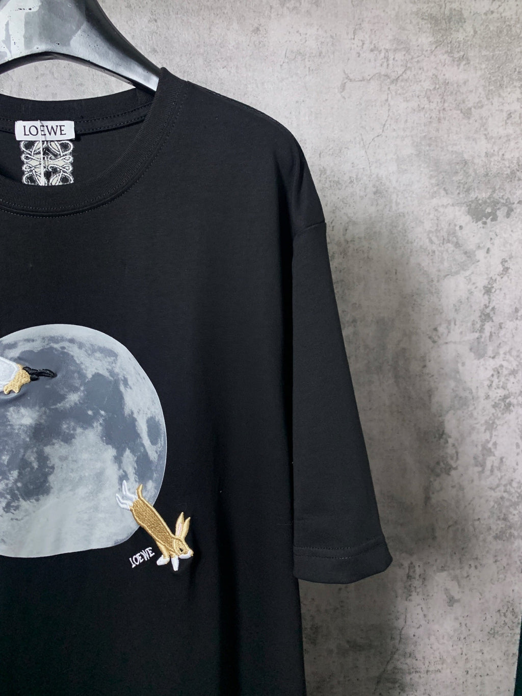 L - TSHIRT