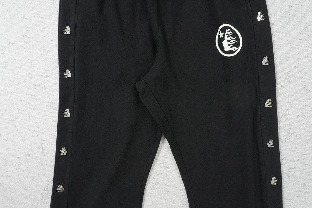 H - SWEATPANTS