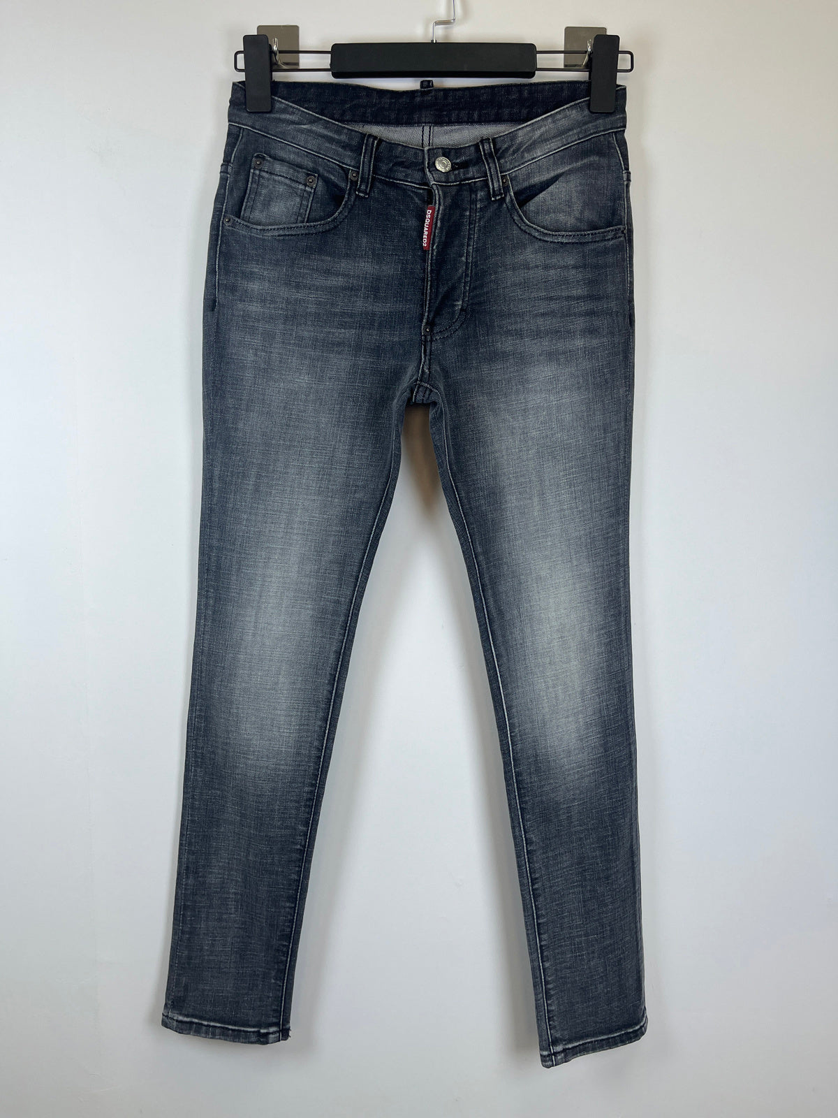 D - JEANS