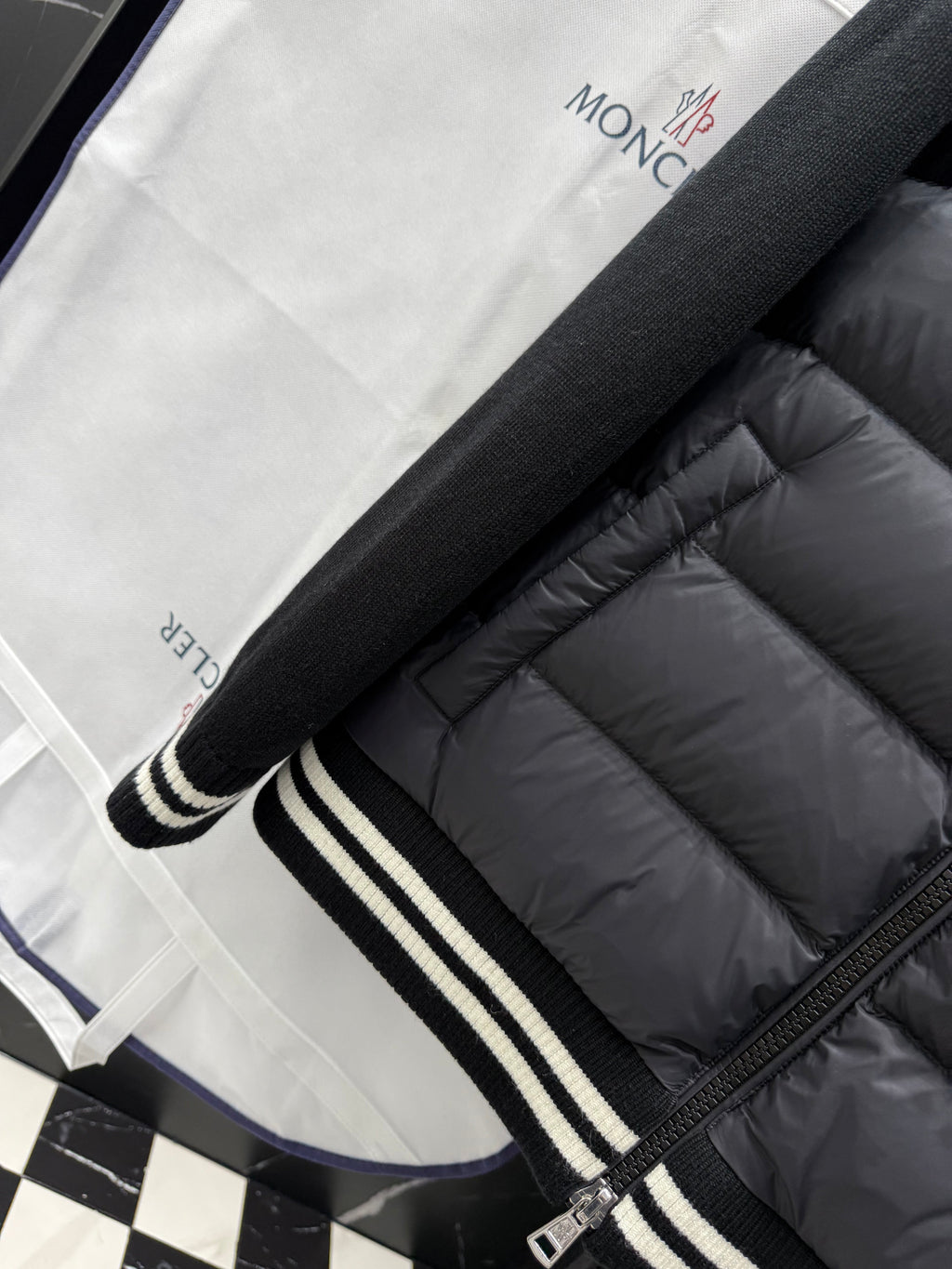 P - CARDIGAN