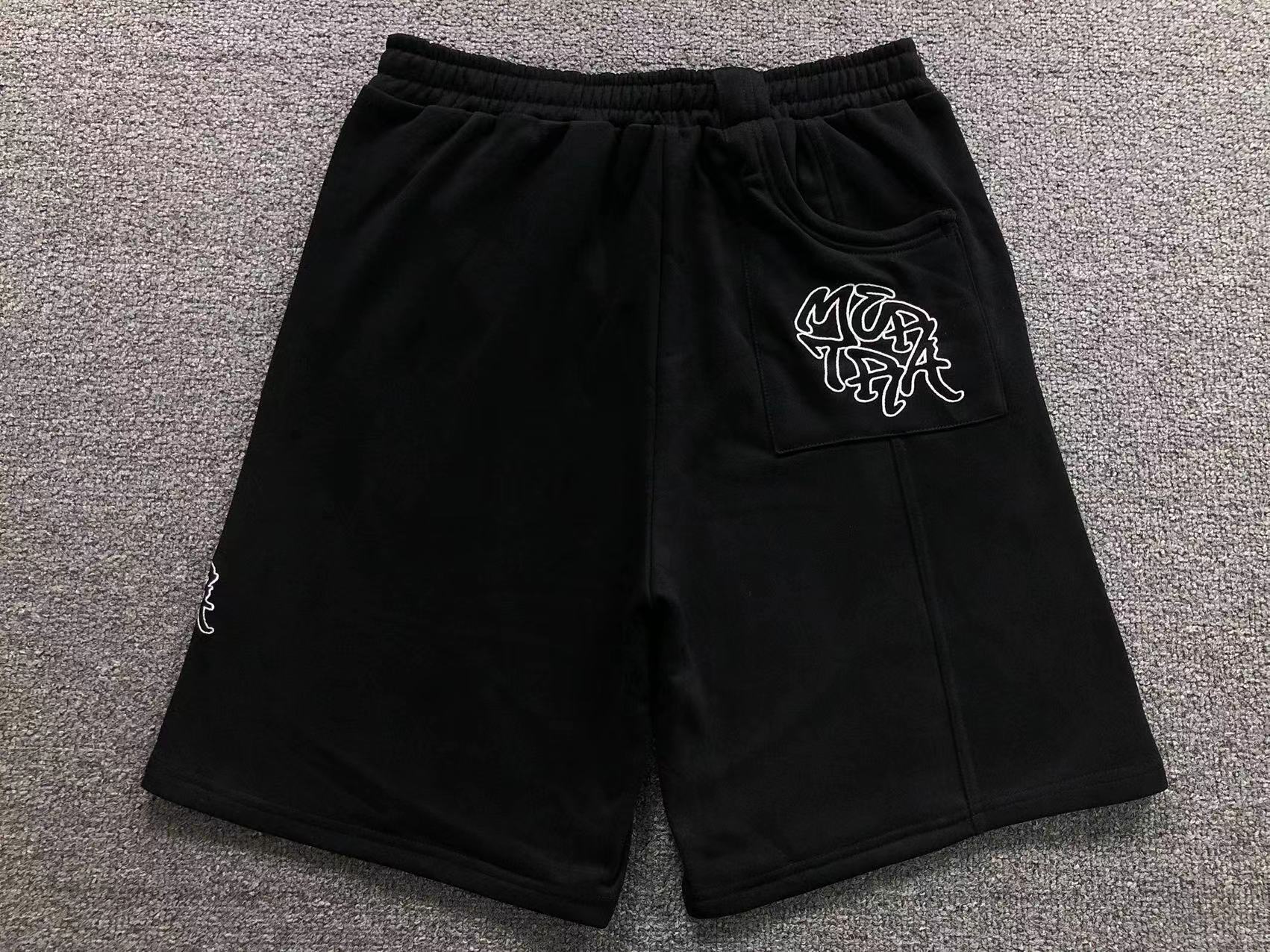 M - SHORTS