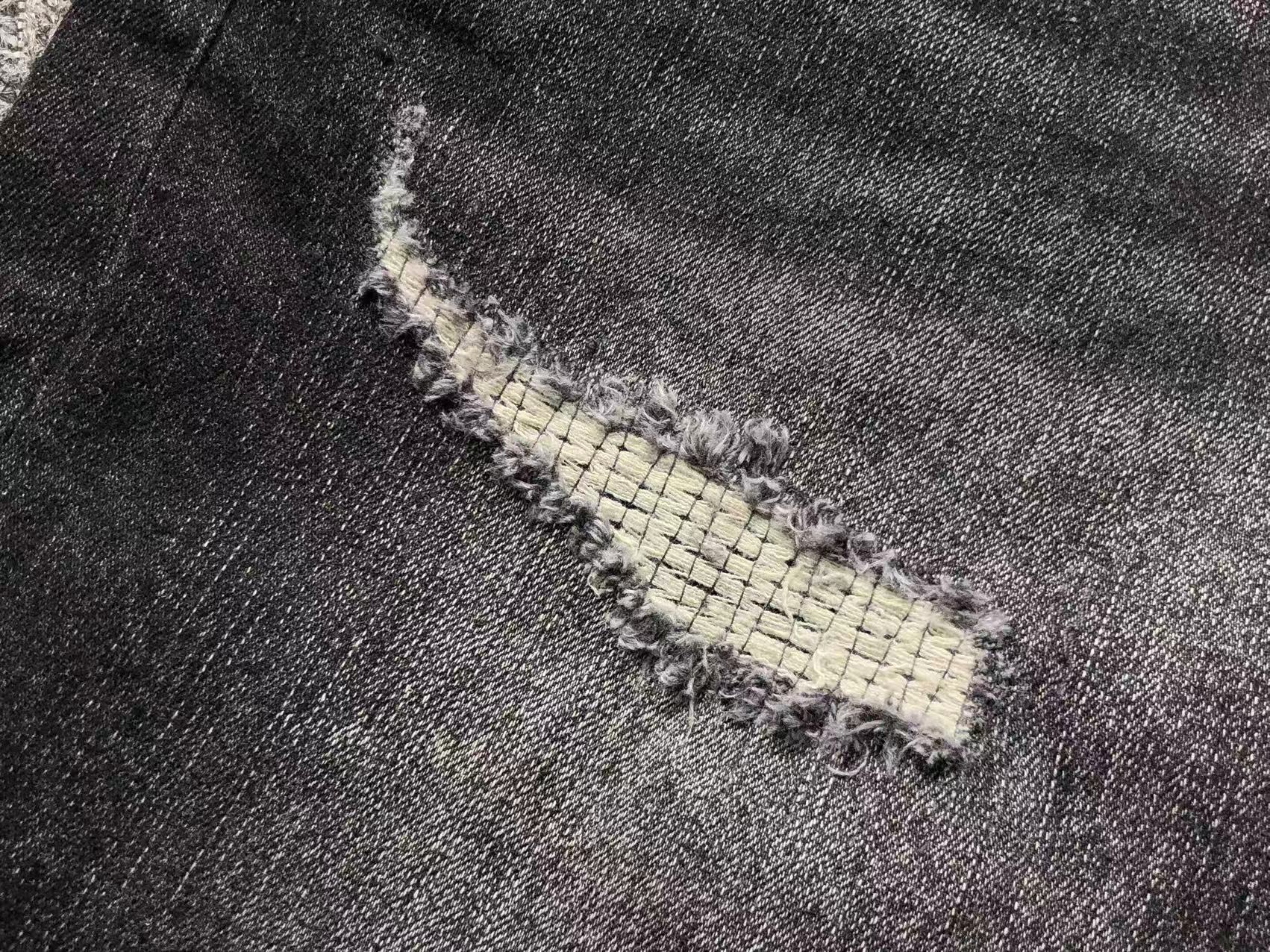 P - SHORTS
