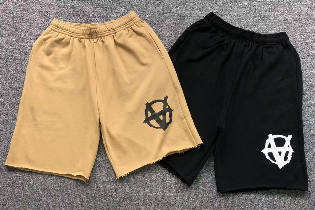 V - SHORTS