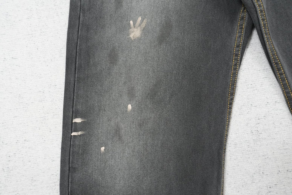 A - JEANS
