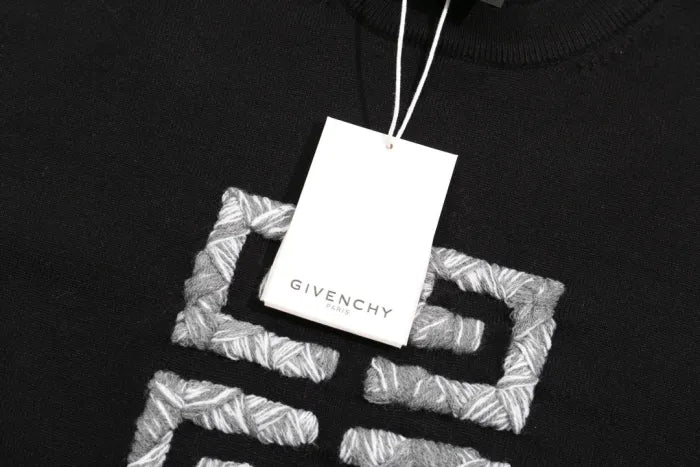 G - SWEATER