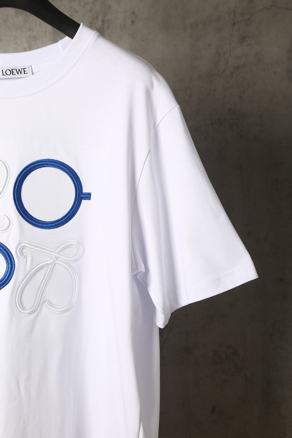 L - TSHIRT