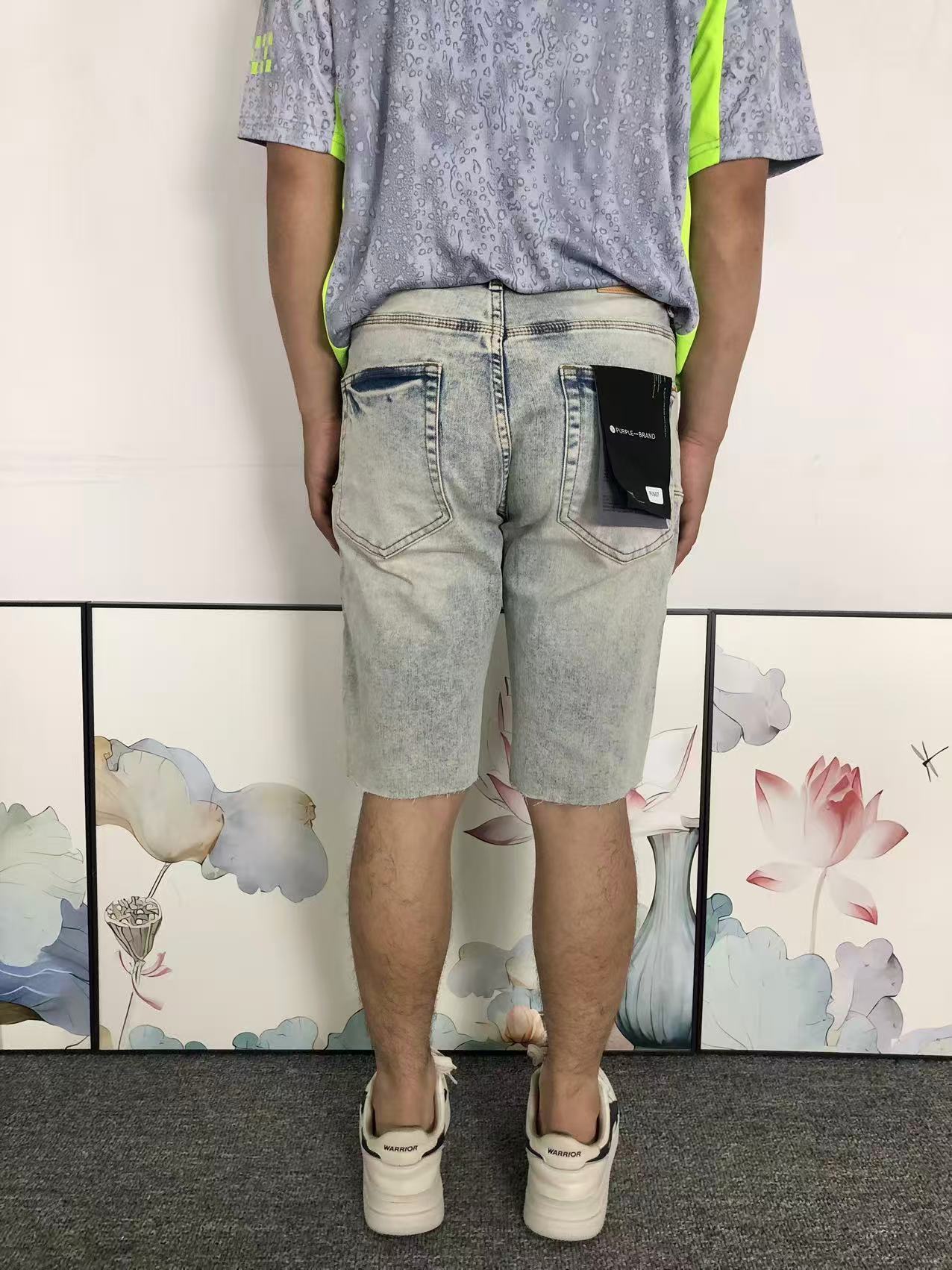 P - SHORTS