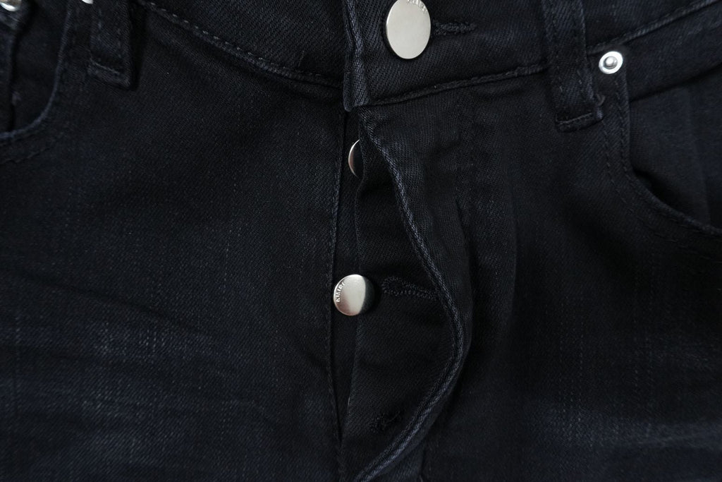 A - JEANS