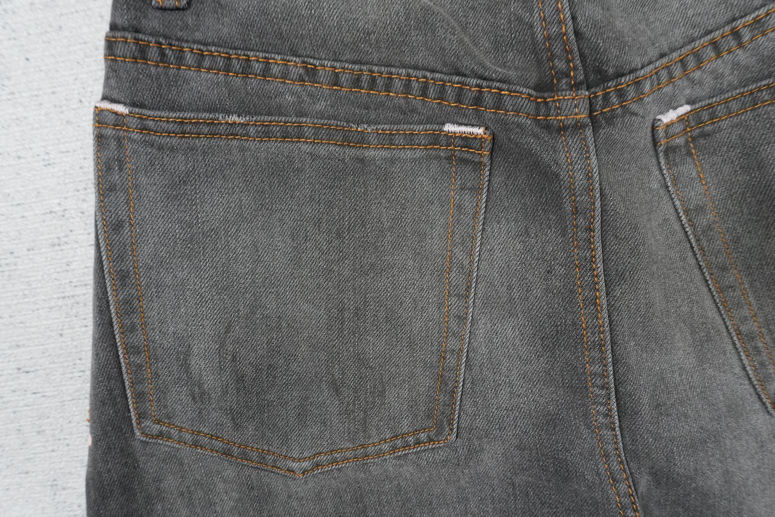C - JEANS