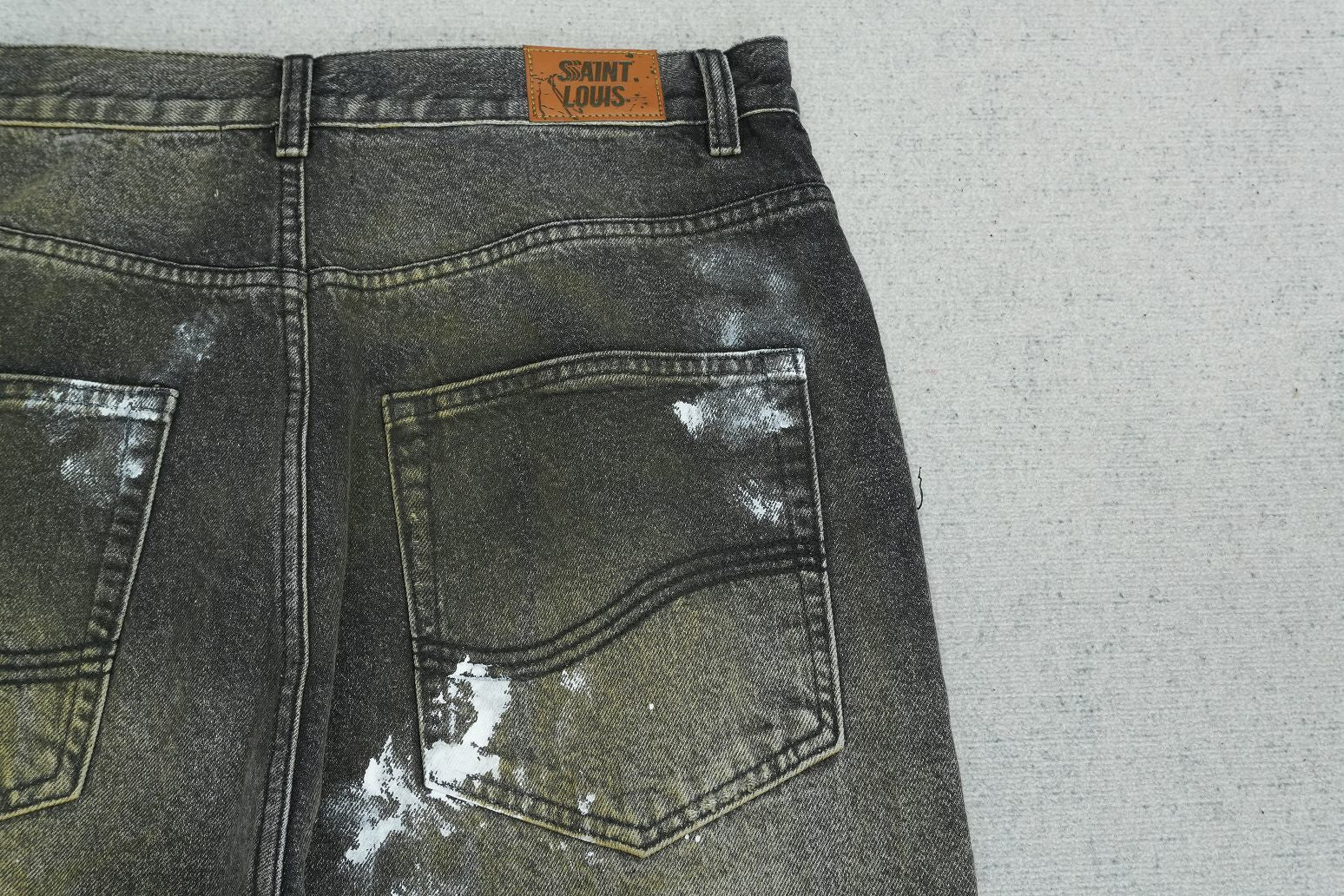 S - JEANS