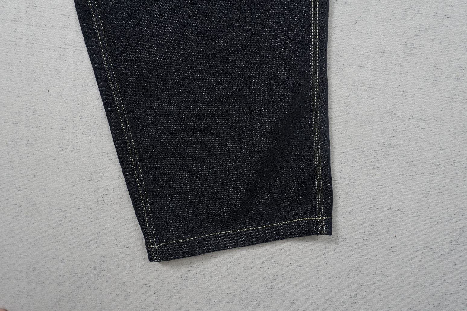 P - JEANS