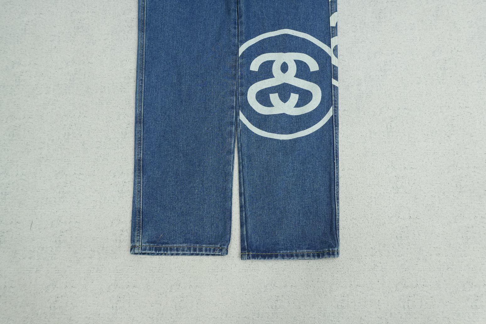 S - JEANS