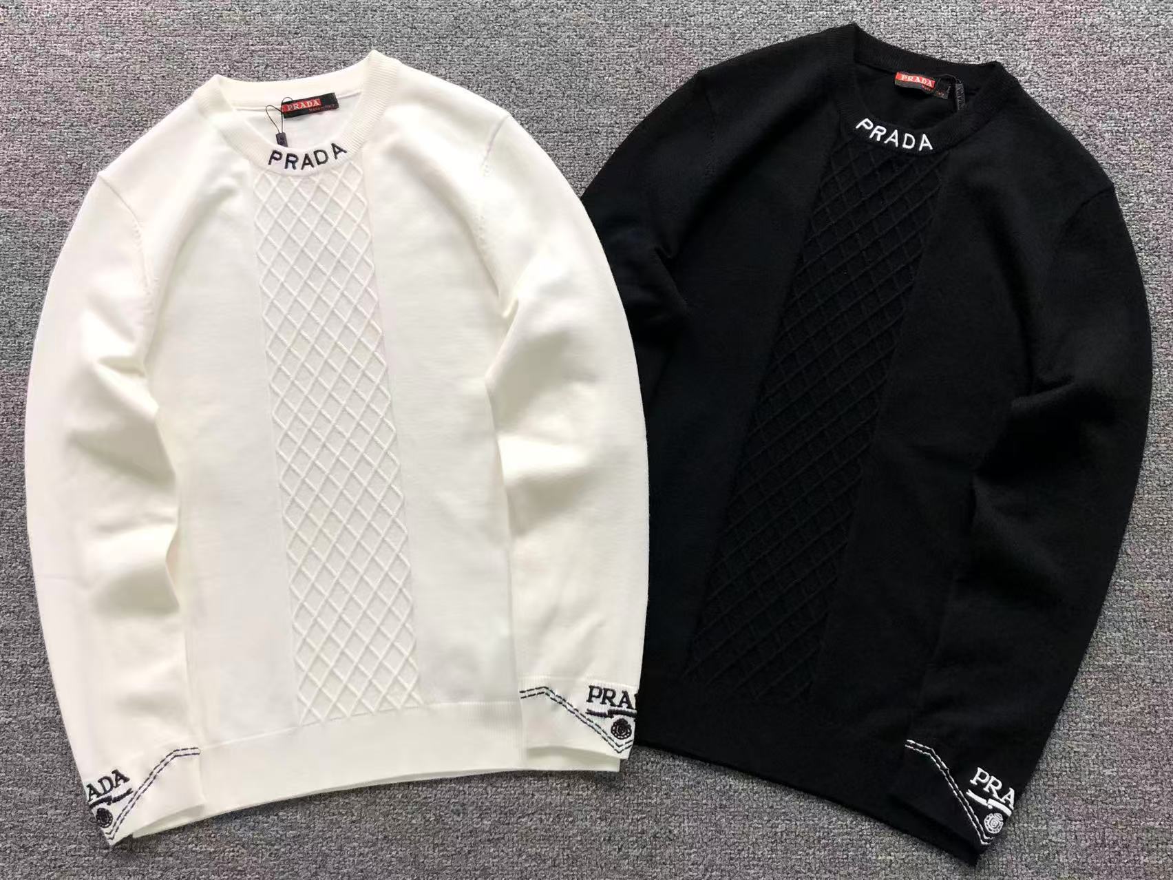 P - SWEATER