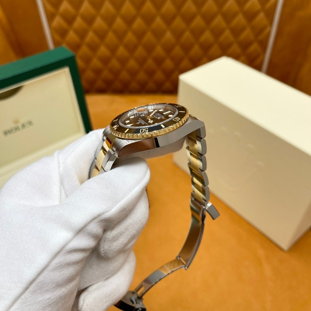 P - Watch