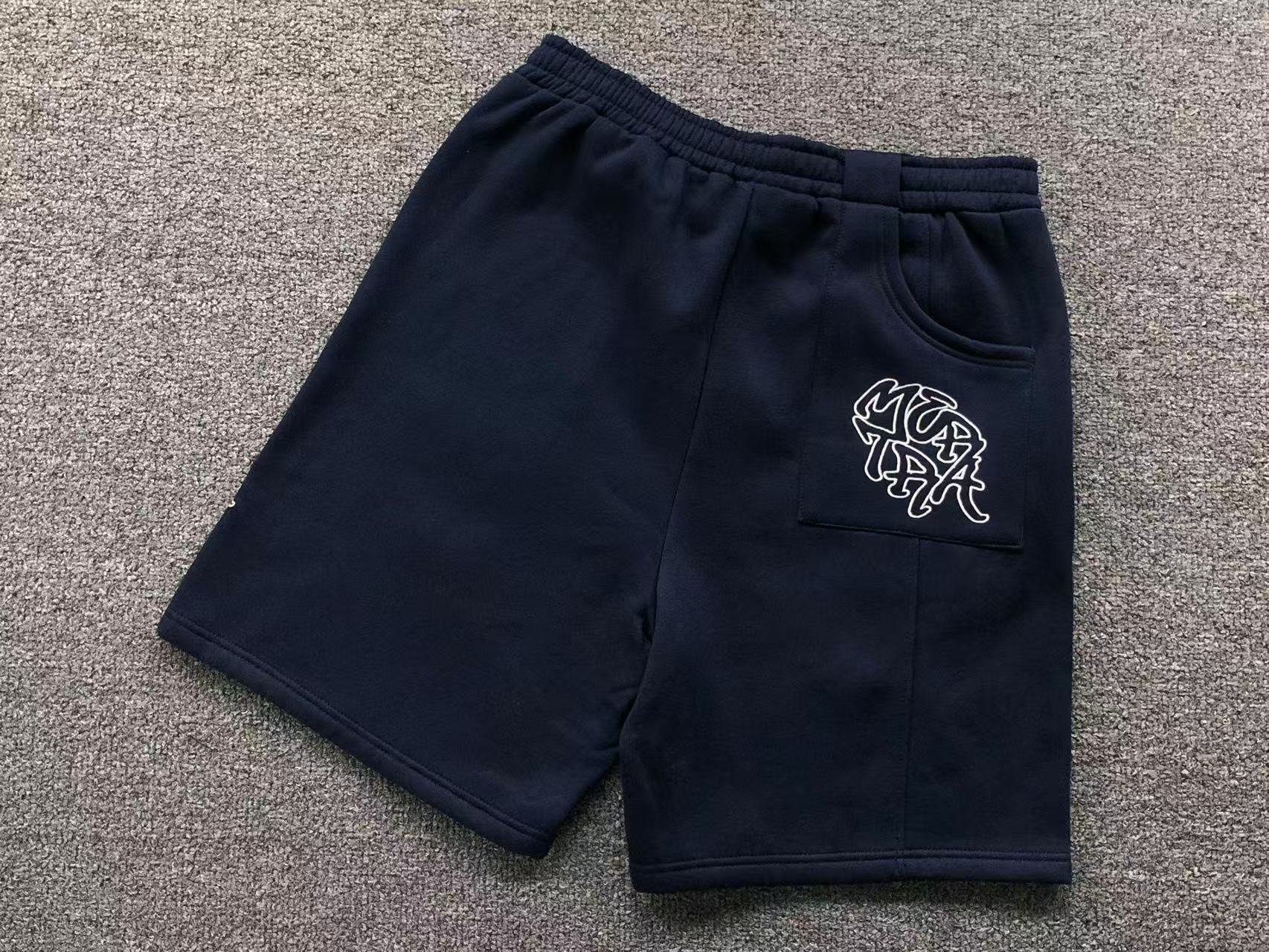 M - SHORTS