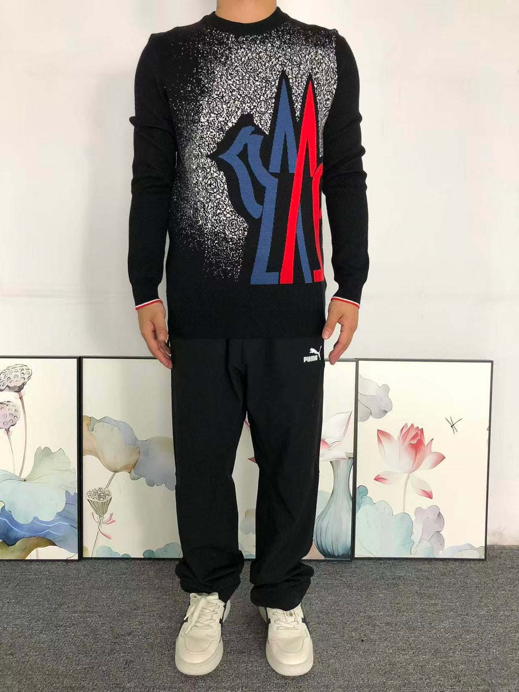 M - SWEATER