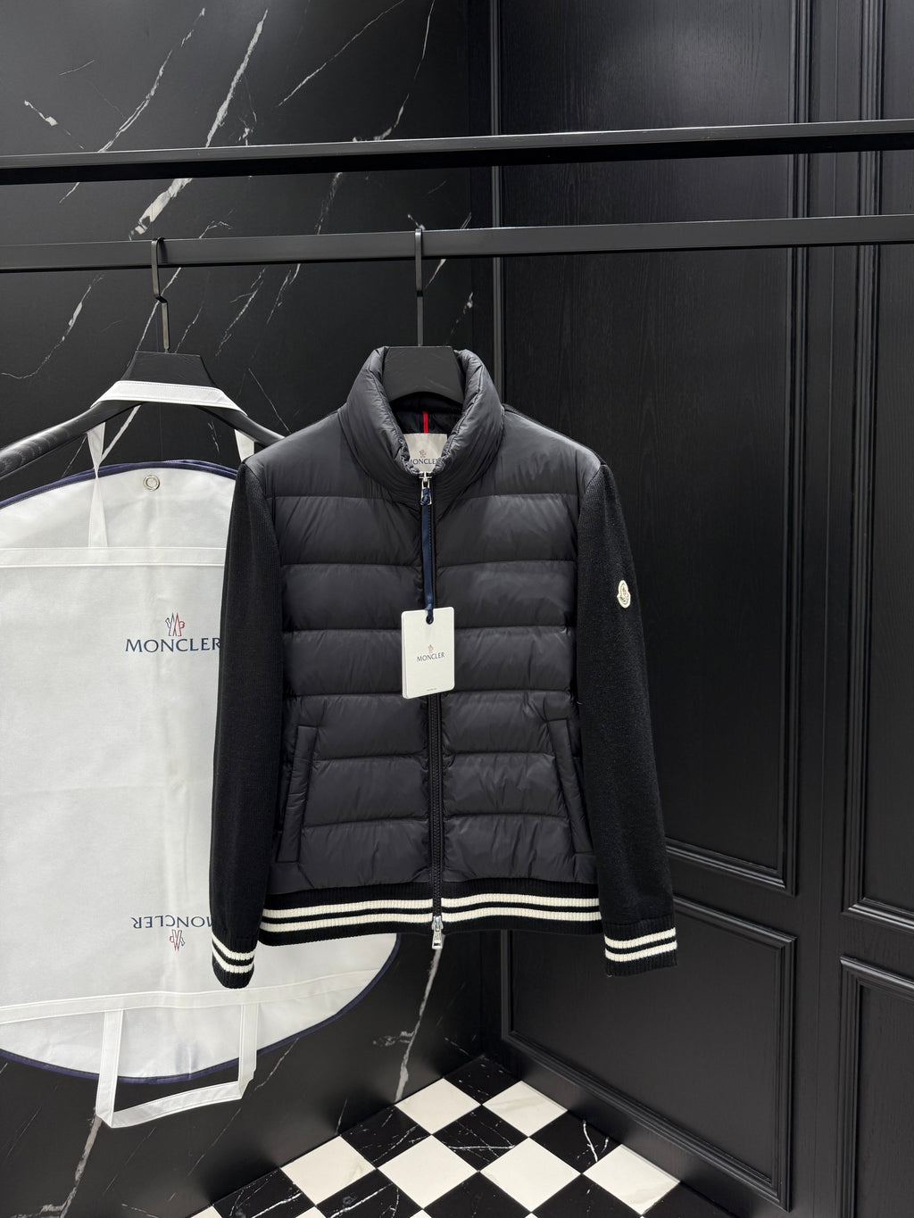 P - CARDIGAN