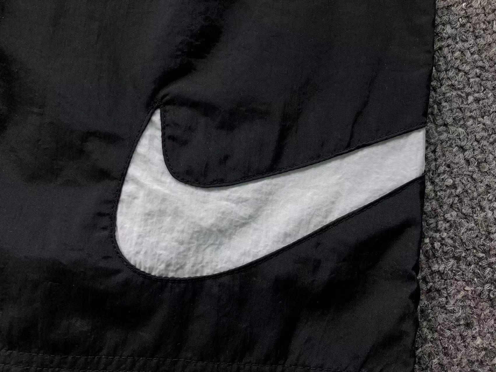 N - SHORTS