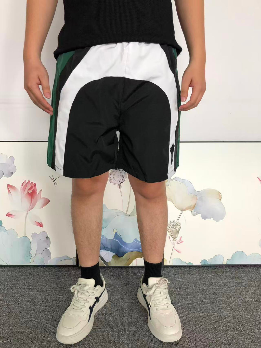 T - SHORTS